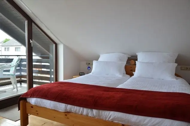 Tek Büyük Yataklı Oda, Balkon