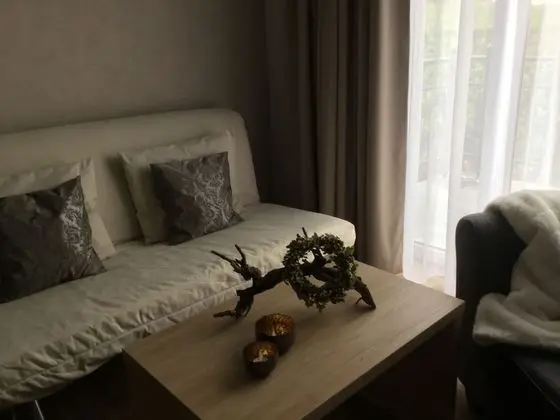 Tek Büyük Yataklı Oda, Balkon