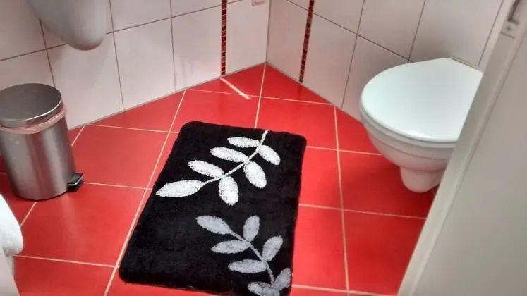 Tek Büyük Yataklı Oda, Balkon