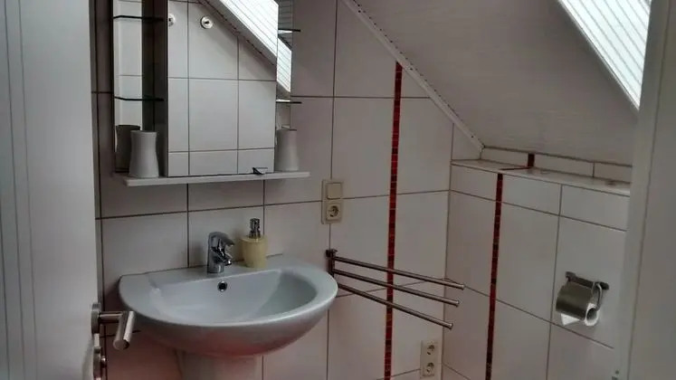 Tek Büyük Yataklı Oda, Balkon