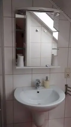 Tek Büyük Yataklı Oda, Balkon