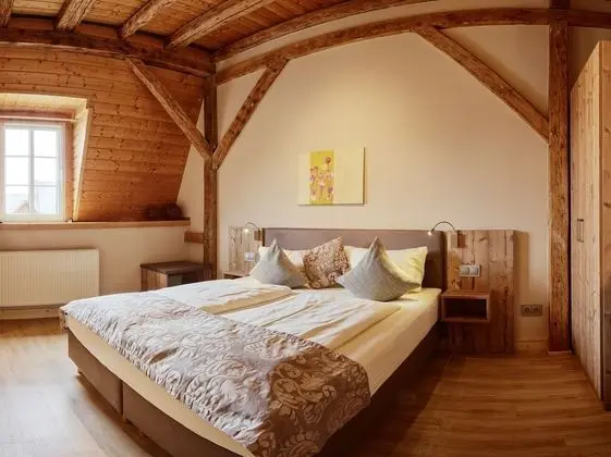 Comfort Büyük Yataklı Tek Kişilik Oda