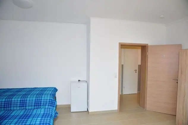 Economy Dört Kişilik Oda, Ortak Banyo (Nr. 3)