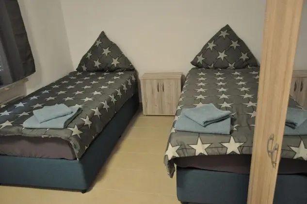 Economy İki Ayrı Yataklı Oda, Ortak Banyo (Nr. 2)