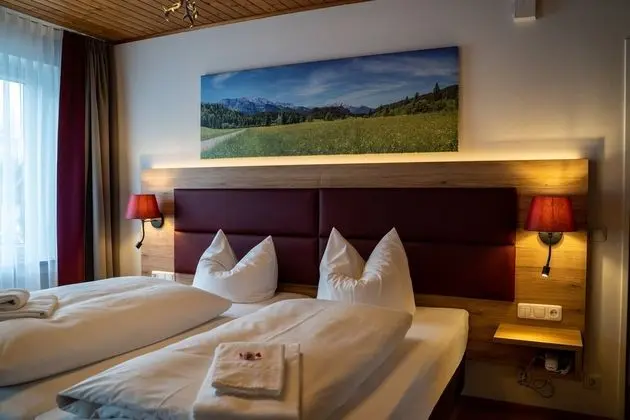 Tek Büyük Yataklı Oda