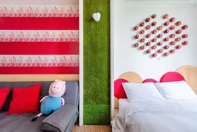 Deluxe Tek Büyük Yataklı Oda