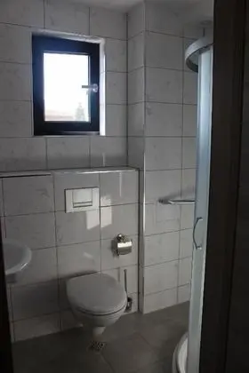 Basic Üç Kişilik Oda