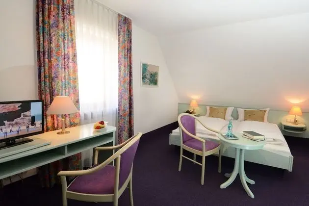 Tek Büyük Yataklı Oda, Şehir Manzaralı