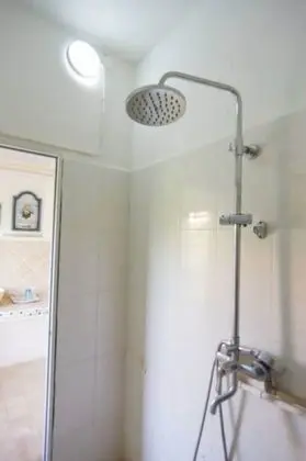 Tek Büyük Yataklı Oda, Balkon