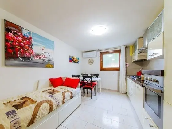 Apart Daire, Birden Çok Yatak, Sigara İçilmez