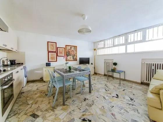 Apart Daire, 1 Yatak Odası, Sigara İçilmez