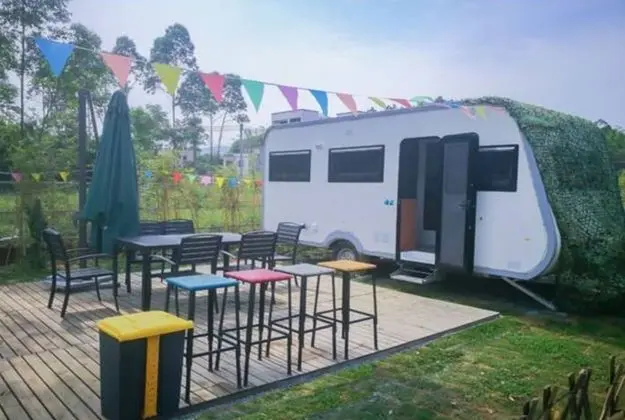 Design Tek Büyük Yataklı Oda