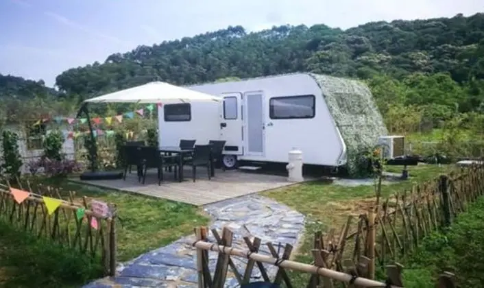 Design Tek Büyük Yataklı Oda