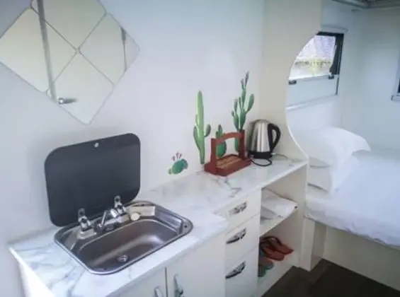 Design Tek Büyük Yataklı Oda