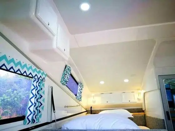 Design Tek Büyük Yataklı Oda