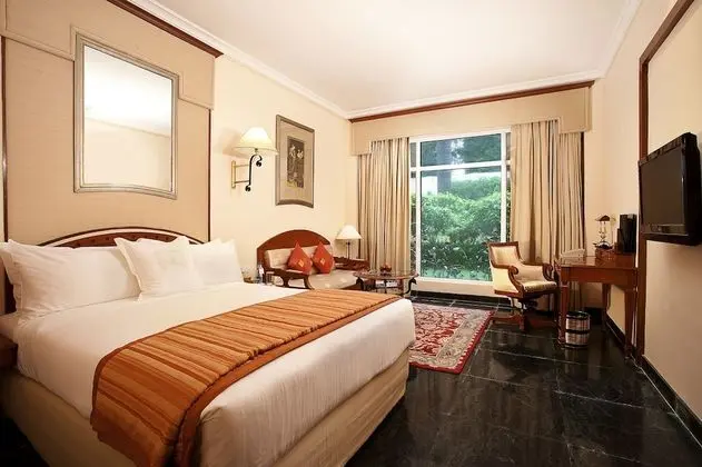 Standard Oda, 1 En Büyük (King) Boy Yatak, Bahçe Manzaralı (Corporate Room Double)