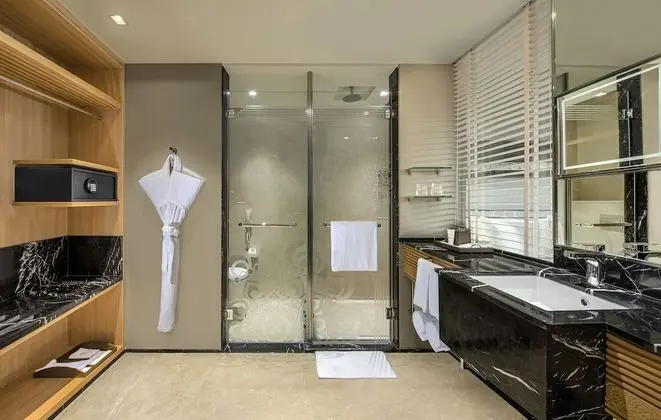 Süit, 1 En Büyük (King) Boy Yatak (Executive Suite)