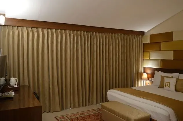 Deluxe Oda, 1 En Büyük (King) Boy Yatak (Garden Cottage)