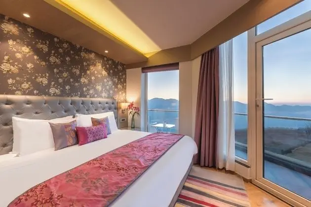 Deluxe Oda, 1 En Büyük (King) Boy Yatak (Superior Room)