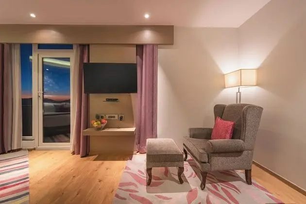 Deluxe Oda, 1 En Büyük (King) Boy Yatak (Superior Room)