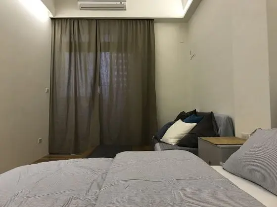 Standard Tek Büyük Yataklı Oda (B)