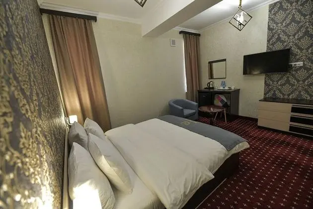 Classic Tek Büyük veya İki Ayrı Yataklı Oda