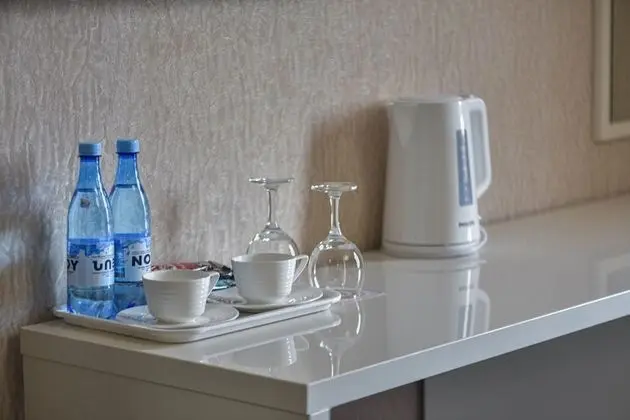 Luxury Tek Büyük Yataklı Oda