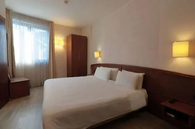 Superior Büyük Yataklı Tek Kişilik Oda