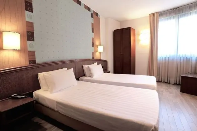 Superior Tek Büyük veya İki Ayrı Yataklı Oda