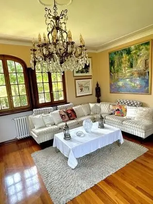 Villa, 5 Yatak Odası, Şömine