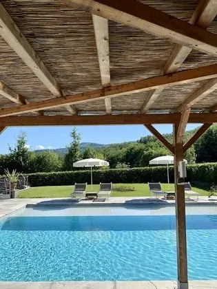 Villa, 5 Yatak Odası, Şömine