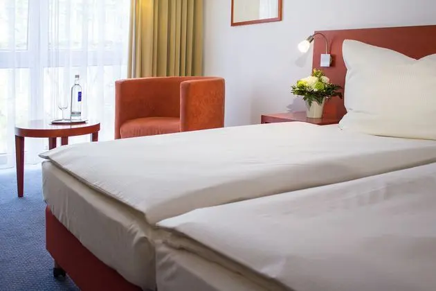 1 Çift ​​kişilik Yatak Business