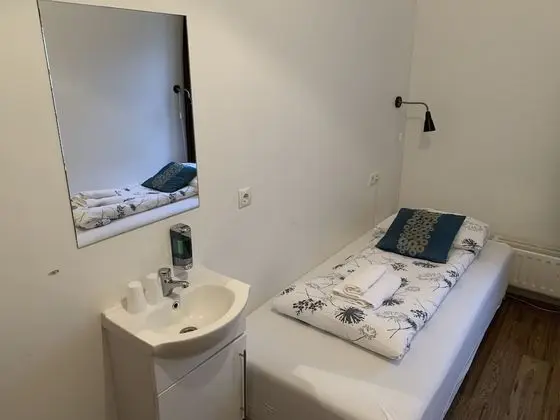 Economy İki Ayrı Yataklı Oda, Ortak Banyo