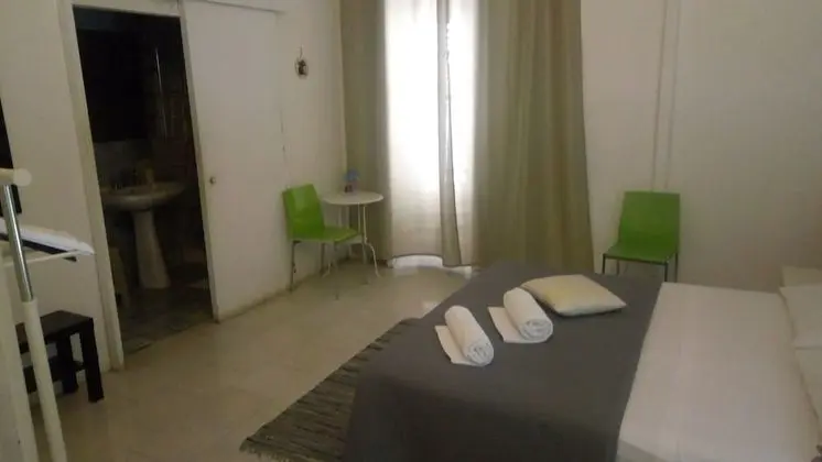 Comfort Tek Büyük Yataklı Oda