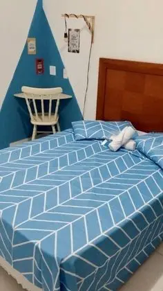 Traditional Tek Büyük Yataklı Oda