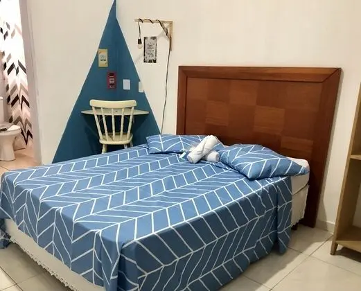 Traditional Tek Büyük Yataklı Oda