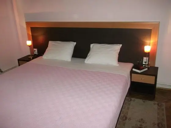 Oda, 2 Yatak Odası, Sigara İçilebilir, Balkon