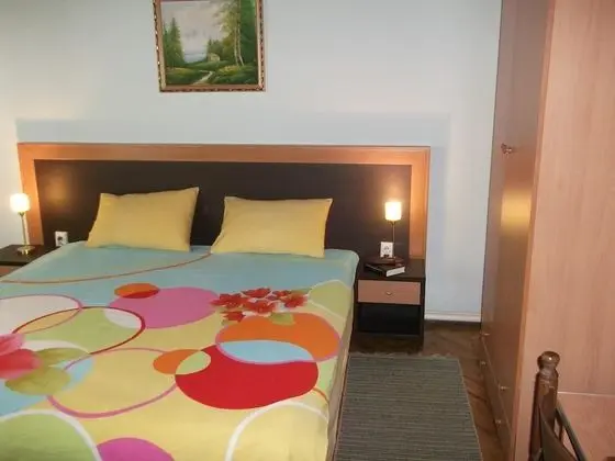 Oda, 2 Yatak Odası, Sigara İçilebilir, Balkon