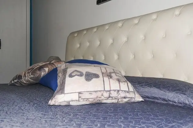 Tek Büyük Yataklı Oda, Ortak Banyo (external)