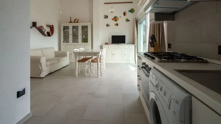 Apart Daire (Lungomare 76 B)