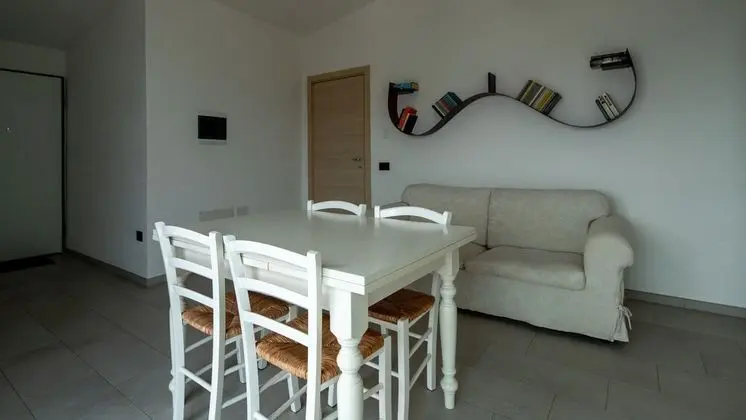 Apart Daire (Lungomare 76 B)