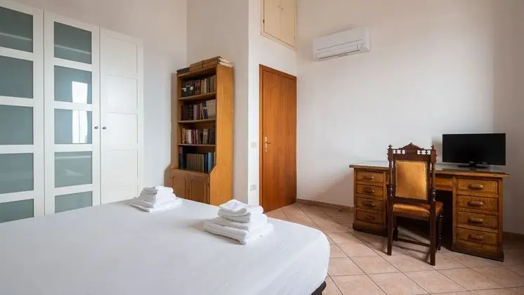 Apart Daire, 2 Yatak Odası, Küçük Mutfak, Şehir Manzaralı