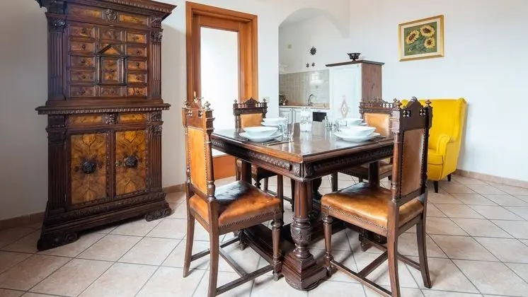 Apart Daire, 2 Yatak Odası, Küçük Mutfak, Şehir Manzaralı