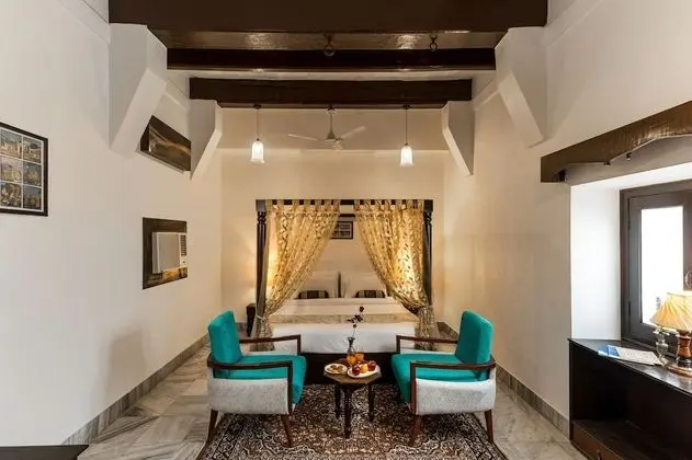Luxury Tek Büyük Yataklı Oda