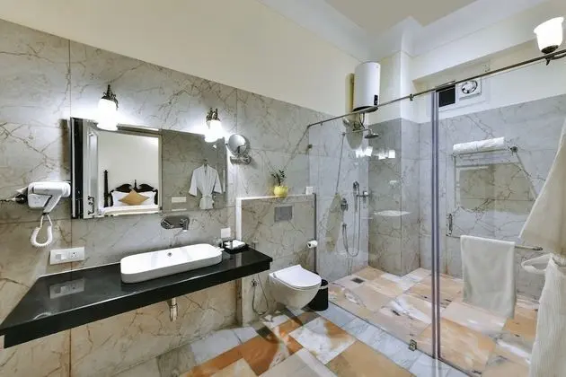 Luxury Oda, 1 En Büyük (King) Boy Yatak, Sigara İçilmez