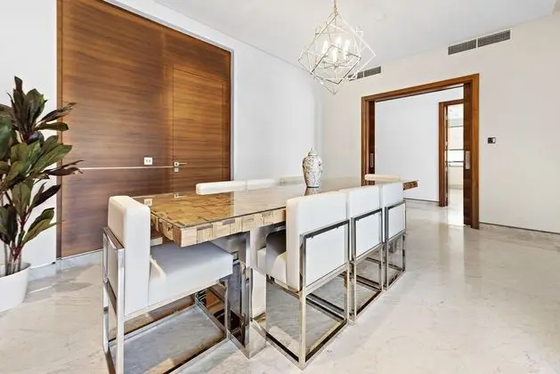 Deluxe Villa