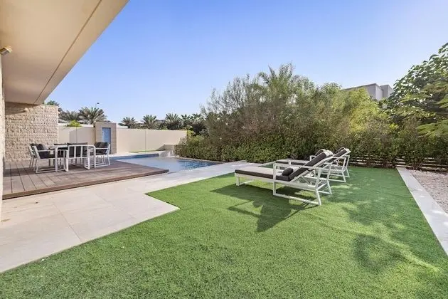 Deluxe Villa