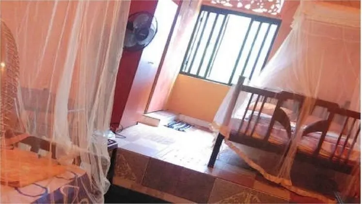 İki Ayrı Yataklı Oda, 1 Yatak Odası, Özel Banyo