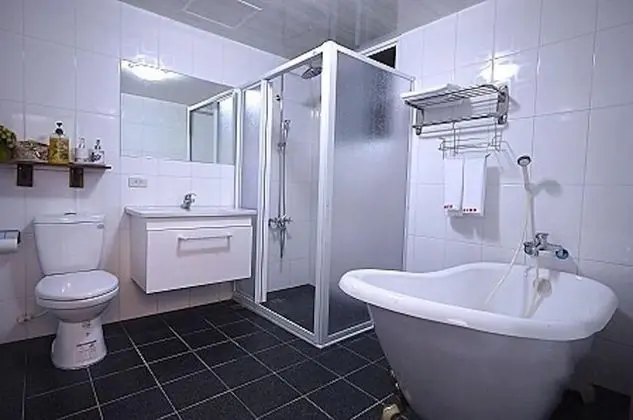 Dört Kişilik Oda, 2 Çift Kişilik Yatak