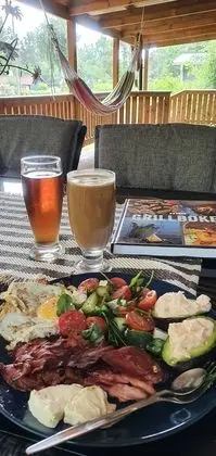 Kulübe, 2 Yatak Odası, Şömine